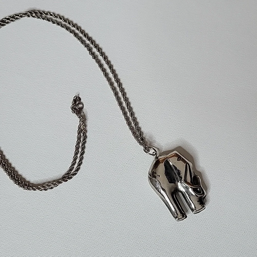 Vintage Sterling Silver 3D Elephant Pendant Necklace